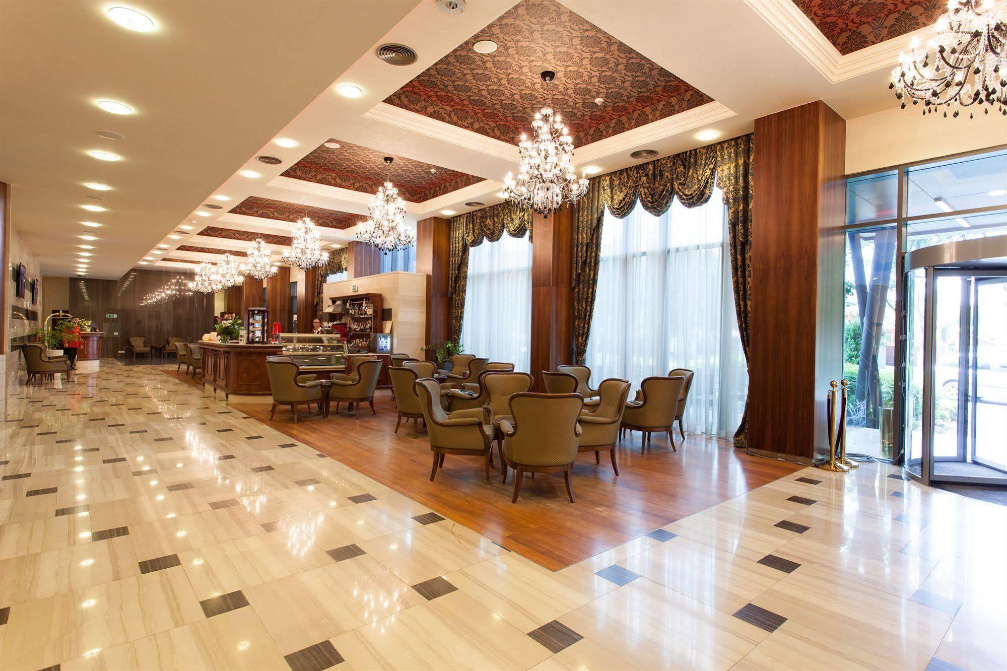 Metropolis 酒店 Bistrita (Bistrita-Nasaud)