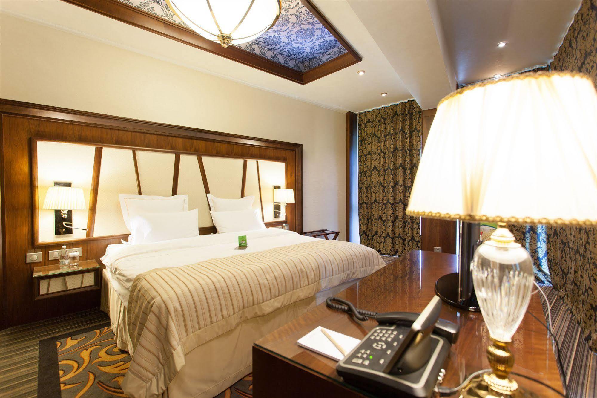 Metropolis 5* Bistrita (Bistrita-Nasaud)